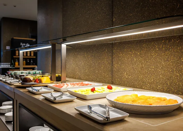 Bed and Breakfast Akademis Academia