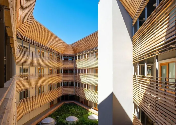 Akademis Academia Alojamento de Acomodação e Pequeno-almoço