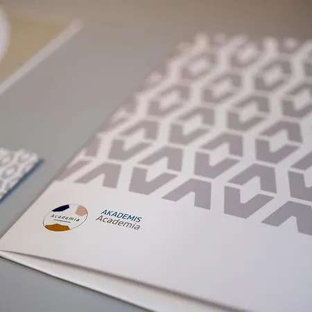 Akademis Academia Bed & Breakfast 3*