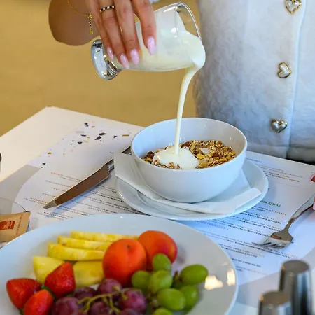 Akademis Academia Dubrownik