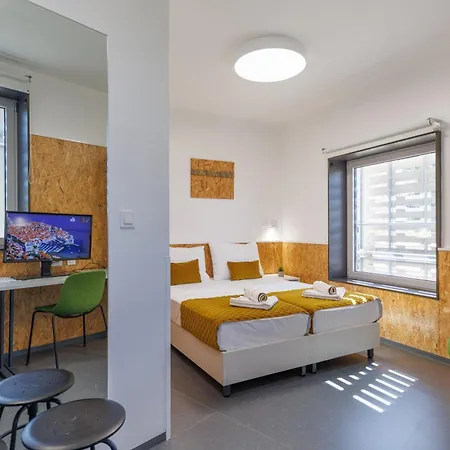 Akademis Academia Couette-café Dubrovnik