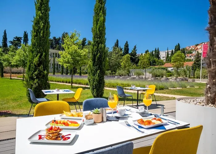 Akademis Academia Dubrovnik